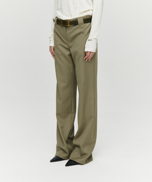 HEUTE（ホイテ）の「WOOL SLIM PANTS (BEIGE)（スラックス）」