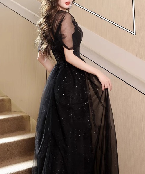 FREE STYLISTS(フリー スタイリスト)の「YUGA_YGMC Sequined decollete dress(ドレス・レディース・ブラック・M/L/XL/S)」の9枚目の写真
