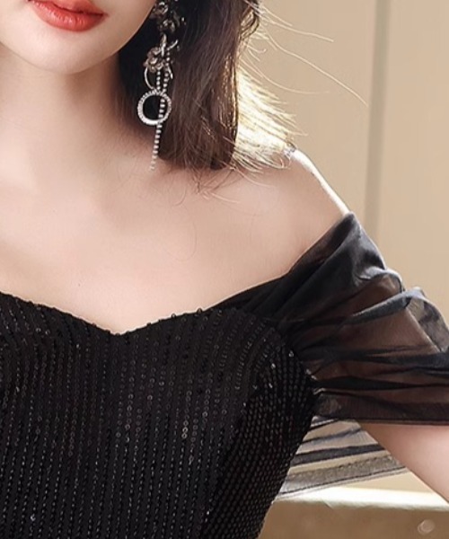 FREE STYLISTS(フリー スタイリスト)の「YUGA_YGMC Sequined decollete dress(ドレス・レディース・ブラック・M/L/XL/S)」の14枚目の写真