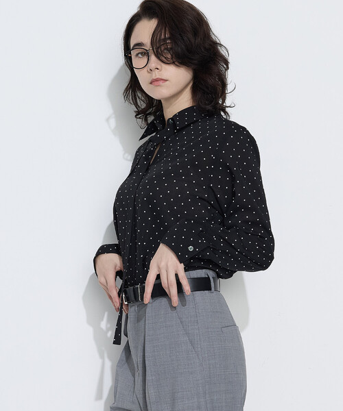 COMME CA（コムサ）の「ドットプリント ボウタイシャツ（シャツ/ブラウス・レディース・ブラック/トップグレー・11号/9号）」の12枚目の写真