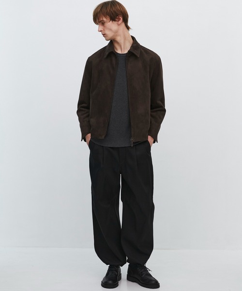UNITED TOKYO(ユナイテッドトウキョウ)の「【数慮限定】COTTON CASHMERE ワッフルニット |湿度調整/防臭機能/カシミヤ(ニット/セーター・メンズ・ダークグレー/ライトグレー・1/2)」の5枚目の写真