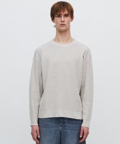 UNITED TOKYO(ユナイテッドトウキョウ)の「【数慮限定】COTTON CASHMERE ワッフルニット |湿度調整/防臭機能/カシミヤ(ニット/セーター・メンズ・ダークグレー/ライトグレー・1/2)」の9枚目の写真