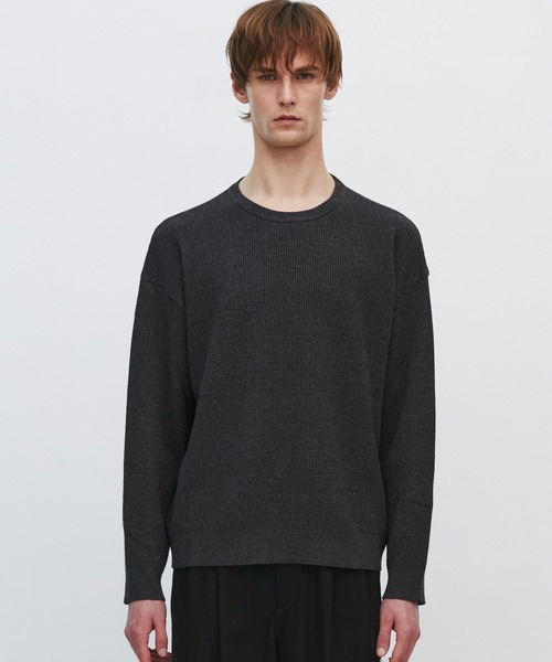 UNITED TOKYO(ユナイテッドトウキョウ)の「【数慮限定】COTTON CASHMERE ワッフルニット |湿度調整/防臭機能/カシミヤ(ニット/セーター・メンズ・ダークグレー/ライトグレー・1/2)」の12枚目の写真