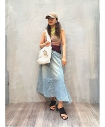 Desigual | アシンメトリーヘム×レザータグ デニムミディスカート(デニムスカート)