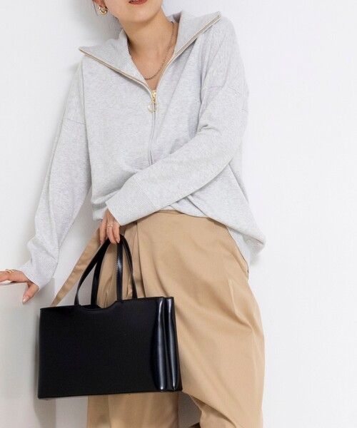 Rie Miller(リエミラー)の「《手洗い可能》ハーフZIPプルオーバー(ニット/セーター・レディース・ネイビー/ライトグレー・38)」の3枚目の写真