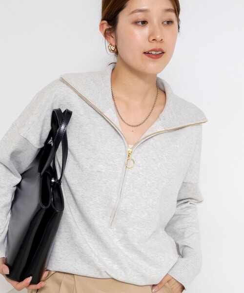 Rie Miller(リエミラー)の「《手洗い可能》ハーフZIPプルオーバー(ニット/セーター・レディース・ネイビー/ライトグレー・38)」の4枚目の写真