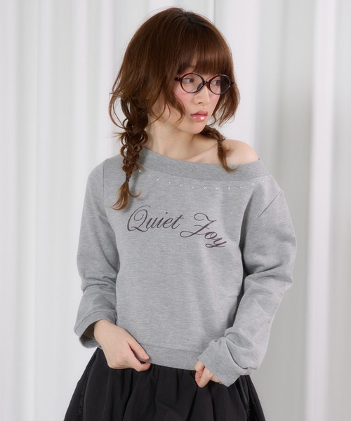 FCMM(エフシーエムエム)の「【日本限定】OFF SHOULDER SWEAT PULLOVER / オフショルダースウェットプルオーバー(Tシャツ/カットソー・レディース・グレー/ネイビー・MEDIUM/SMALL)」の1枚目の写真