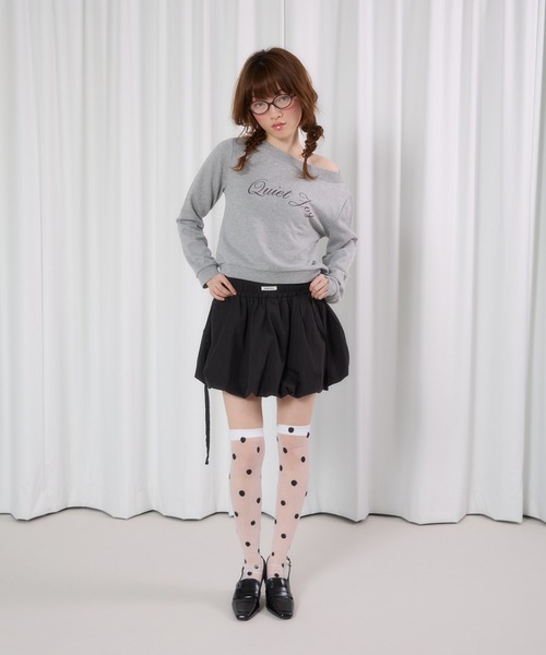 FCMM(エフシーエムエム)の「【日本限定】OFF SHOULDER SWEAT PULLOVER / オフショルダースウェットプルオーバー(Tシャツ/カットソー・レディース・グレー/ネイビー・MEDIUM/SMALL)」の10枚目の写真