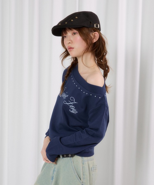 FCMM(エフシーエムエム)の「【日本限定】OFF SHOULDER SWEAT PULLOVER / オフショルダースウェットプルオーバー(Tシャツ/カットソー・レディース・グレー/ネイビー・MEDIUM/SMALL)」の21枚目の写真