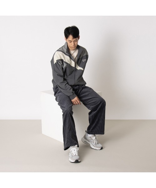 Reebok(リーボック)の「チャージ ラン / REEBOK CHARGE RUN(スニーカー・メンズ・ライトベージュ/ライトグレー/ブラウン/ダークグレー・31cm/30.0cm/29.0cm/28.5cm/28.0cm/27.5cm/27.0cm/26.5cm/26.0cm/25.5cm/24.5cm/25.0cm)」の16枚目の写真