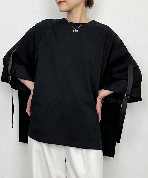 LUGIVA(ルギヴァ)の「バックオーガンジーロゴプリントプルオーバー(Tシャツ/カットソー・レディース・オフホワイト/ブラック/チャコールグレー・M)」の2枚目の写真