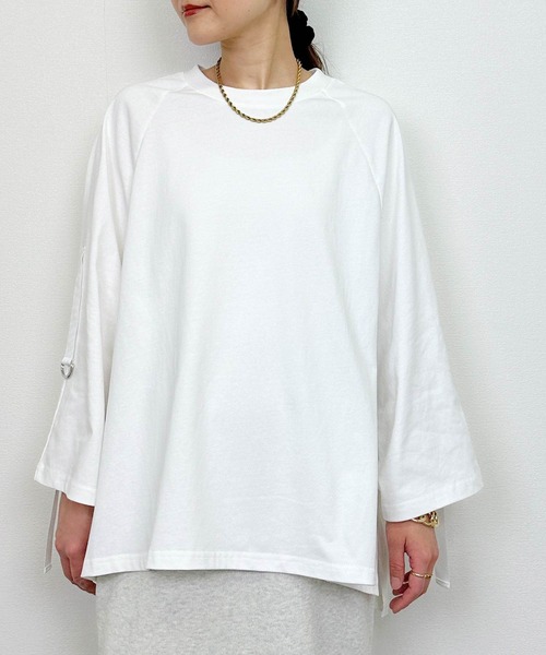 LUGIVA(ルギヴァ)の「バックオーガンジーロゴプリントプルオーバー(Tシャツ/カットソー・レディース・オフホワイト/ブラック/チャコールグレー・M)」の12枚目の写真