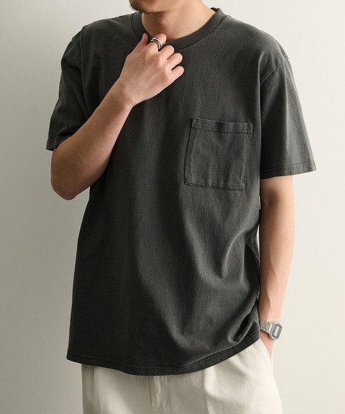 Goodwear（グッドウェア）の「【Goodwear】製品染めポケット付き S/S TEE 2W7-16205（Tシャツ/カットソー・メンズ・サンドベージュ/チャコールグレー・M/L/XL）」の3枚目の写真