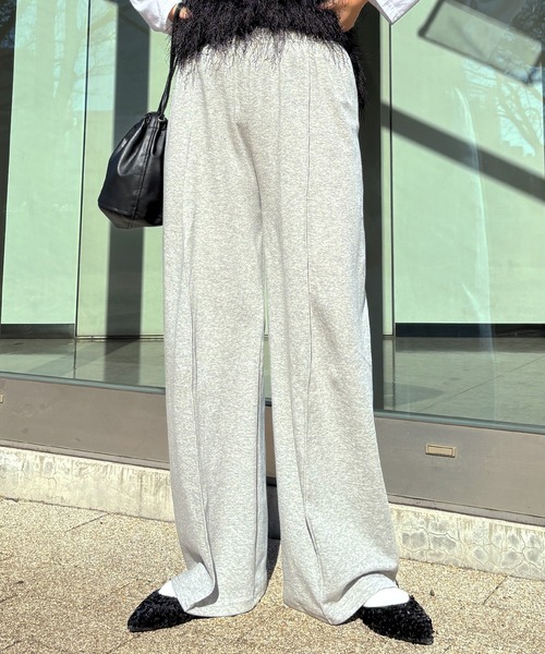 ISOOK（アイスー）の「【ISOOK / アイスー】センターシームスウェットパンツ / ルーズ丈 総ゴム ウエストゴム グレー ブラック 黒 無地 ZOZOTOWN限定（スウェットパンツ・レディース・ブラック/グレー・FREE）」の21枚目の写真