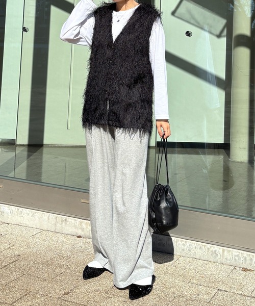 ISOOK（アイスー）の「【ISOOK / アイスー】センターシームスウェットパンツ / ルーズ丈 総ゴム ウエストゴム グレー ブラック 黒 無地 ZOZOTOWN限定（スウェットパンツ・レディース・ブラック/グレー・FREE）」の10枚目の写真