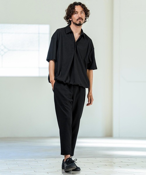 Magine（マージン）の「mhs2546- Poly Knit Skipper Neck Relax Fit Polo Shirt ポロシャツ(MGN-261-005)（ポロシャツ・メンズ・ホワイト/ネイビー/ブラック・48/46/44）」の16枚目の写真
