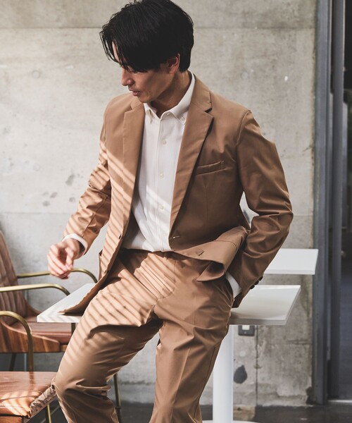 JUN STANDARD PICKS（ジュンスタンダードピックス）の「スリーレイヤードファブリックジャケット/セットアップ対応/防水/防湿/防花粉/静電気/UVカット/ストレッチ（テーラードジャケット・メンズ・イエロー系その他3/ブラック・L/S/LL/M）」の2枚目の写真