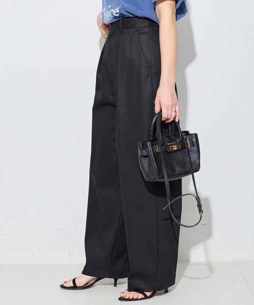 journal standard L'essage（ジャーナルスタンダードレサージュ）の「《追加5》【金子綾さん着用】CP タックチノパンツ（チノパンツ・レディース・ブラック/ベージュ・40/38/36/34）」の6枚目の写真