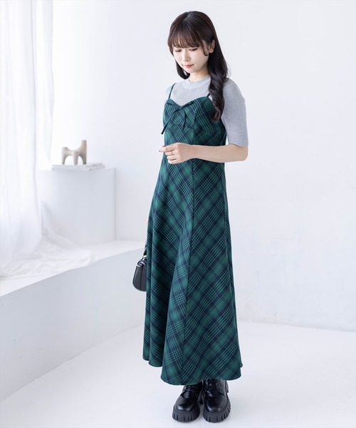 clear（クリア）の「【低身長対応／サイズ展開あり】リボン付きチェック柄キャミワンピース（ワンピース・レディース・グリーン系その他/ブラック系その他・PF/F）」の2枚目の写真