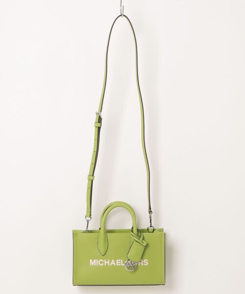 MICHAEL KORS(マイケルコース)の「MIRELLA SM EW TZ XBODY Crossbody(ショルダーバッグ・レディース・ライム・FREE)」の1枚目の写真
