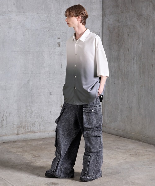 SERACE(セラス)の「【SERACE】Loose drape gradation short sleeve shirt / ルーズドレープグラデーション半袖シャツ/ 接触冷感(シャツ/ブラウス・メンズ・ブラック/ブルー/ホワイト・L/M/S)」の21枚目の写真