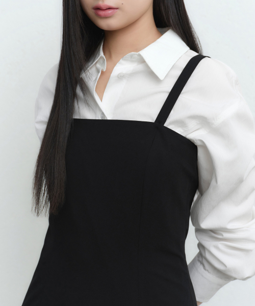 MUSINSA STANDARD WOMAN（ムシンサスタンダードウーマン）の「ウィメンズスリムプリーツミニドレス[ブラック]（ワンピース・レディース・その他・SMALL/MEDIUM/LARGE/X-SMALL）」の4枚目の写真
