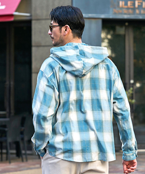 CavariA（キャバリア）の「『CavariA/キャバリア』先染めフードシャツ（シャツ/ブラウス・メンズ・ブラック/ホワイト/ブルー・M/L）」の11枚目の写真