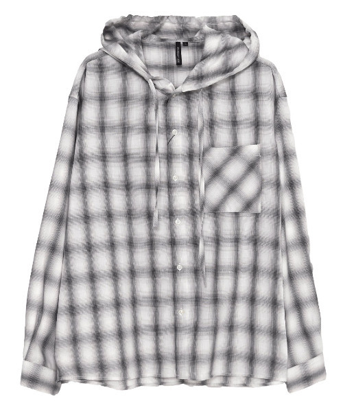 CavariA（キャバリア）の「『CavariA/キャバリア』先染めフードシャツ（シャツ/ブラウス・メンズ・ブラック/ホワイト/ブルー・M/L）」の13枚目の写真