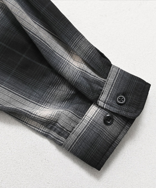 CavariA（キャバリア）の「『CavariA/キャバリア』先染めフードシャツ（シャツ/ブラウス・メンズ・ブラック/ホワイト/ブルー・M/L）」の19枚目の写真