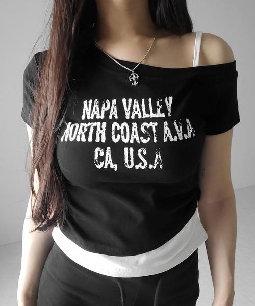 me+em select(ミームセレクト)の「【 2color 】ヴィンテージロゴワンショルレイヤードTシャツ / vintage logo one-shoulder layered T-shirt ※※(Tシャツ/カットソー・レディース・ブラック/ホワイト・FREE)」の2枚目の写真