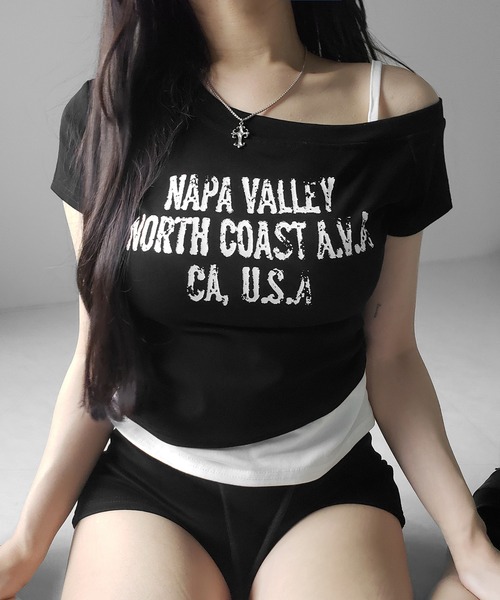me+em select(ミームセレクト)の「【 2color 】ヴィンテージロゴワンショルレイヤードTシャツ / vintage logo one-shoulder layered T-shirt ※※(Tシャツ/カットソー・レディース・ブラック/ホワイト・FREE)」の10枚目の写真