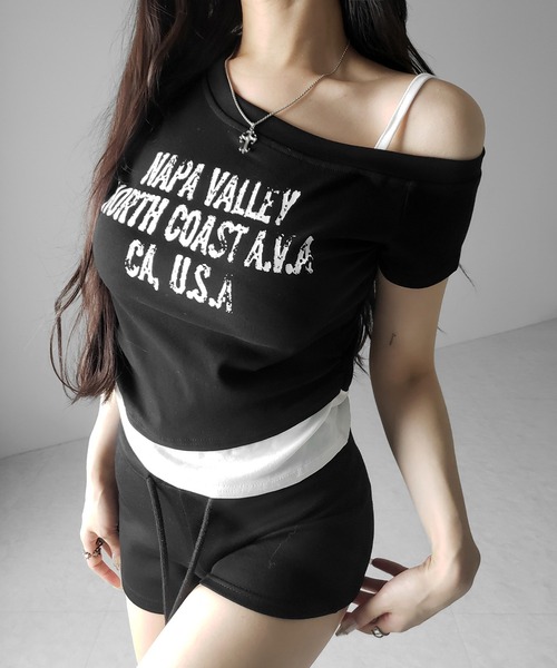 me+em select(ミームセレクト)の「【 2color 】ヴィンテージロゴワンショルレイヤードTシャツ / vintage logo one-shoulder layered T-shirt ※※(Tシャツ/カットソー・レディース・ブラック/ホワイト・FREE)」の13枚目の写真