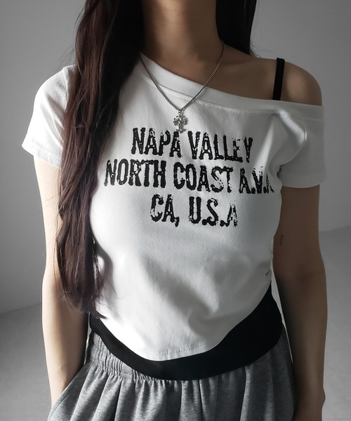 me+em select(ミームセレクト)の「【 2color 】ヴィンテージロゴワンショルレイヤードTシャツ / vintage logo one-shoulder layered T-shirt ※※(Tシャツ/カットソー・レディース・ブラック/ホワイト・FREE)」の19枚目の写真