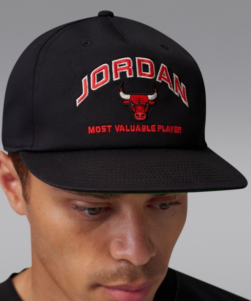 JORDAN BRAND(ジョーダンブランド)の「JORDAN BRAND U J PRO CAP US FB FE DC 5PNL / ジョーダン ブランド ジョーダン プロ キャップ US FB FE DC 5PNL / NIKE【SP】(キャップ・メンズ・ホワイト/ブラック・M/L)」の2枚目の写真