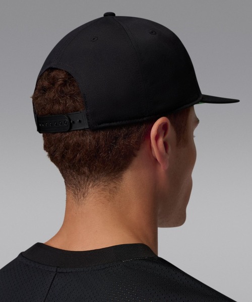 JORDAN BRAND(ジョーダンブランド)の「JORDAN BRAND U J PRO CAP US FB FE DC 5PNL / ジョーダン ブランド ジョーダン プロ キャップ US FB FE DC 5PNL / NIKE【SP】(キャップ・メンズ・ホワイト/ブラック・M/L)」の5枚目の写真