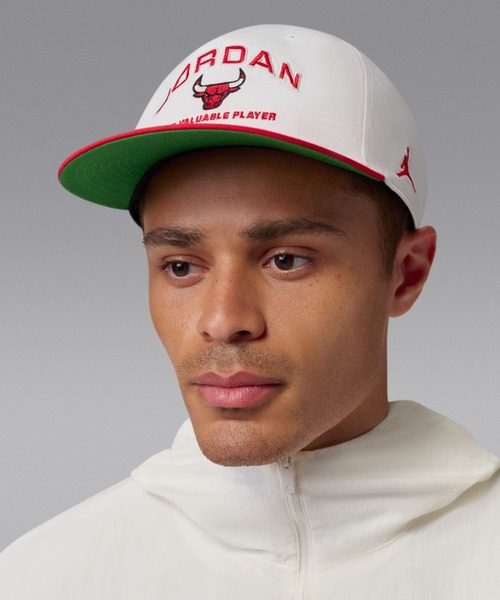 JORDAN BRAND(ジョーダンブランド)の「JORDAN BRAND U J PRO CAP US FB FE DC 5PNL / ジョーダン ブランド ジョーダン プロ キャップ US FB FE DC 5PNL / NIKE【SP】(キャップ・メンズ・ホワイト/ブラック・M/L)」の6枚目の写真