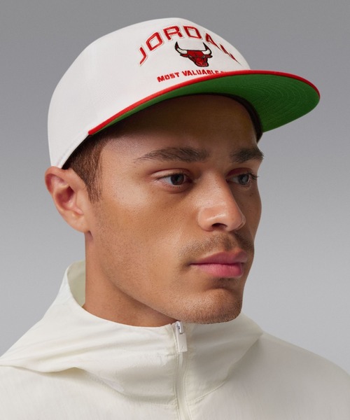 JORDAN BRAND(ジョーダンブランド)の「JORDAN BRAND U J PRO CAP US FB FE DC 5PNL / ジョーダン ブランド ジョーダン プロ キャップ US FB FE DC 5PNL / NIKE【SP】(キャップ・メンズ・ホワイト/ブラック・M/L)」の7枚目の写真