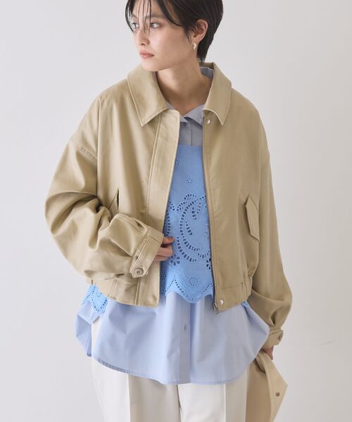 AMERICAN HOLIC（アメリカンホリック）の「襟付きショート丈ブルゾン（ブルゾン・レディース・ベージュ/ライトカーキ・FREE）」の8枚目の写真