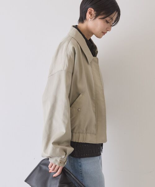 AMERICAN HOLIC（アメリカンホリック）の「襟付きショート丈ブルゾン（ブルゾン・レディース・ベージュ/ライトカーキ・FREE）」の18枚目の写真