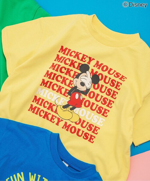 Disney（ディズニー）の「【リンク】【ディズニー】ミッキー＆フレンズ/バラエティTシャツ（Tシャツ/カットソー・キッズ・チャコール/イエロー/ピンク/グリーン/オフホワイト/ブルー・110/100/90/80/140/130/120）」の5枚目の写真