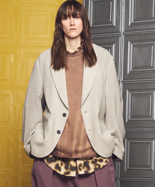 MAISON SPECIAL(メゾンスペシャル)の「《UNISEX》Triacetate Prime-Over 2B Tailored Jacket/トリアセテートプライムオーバー2Bテーラードジャケット【MAISON SPECIAL/メゾンスペシャル】■セットアップ対応■(テーラードジャケット・メンズ・ブルー/チャコールグレー/グレイッシュベージュ/ブラック・2/1/0)」の4枚目の写真