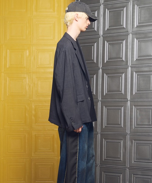 MAISON SPECIAL(メゾンスペシャル)の「《UNISEX》Triacetate Prime-Over 2B Tailored Jacket/トリアセテートプライムオーバー2Bテーラードジャケット【MAISON SPECIAL/メゾンスペシャル】■セットアップ対応■(テーラードジャケット・メンズ・ブルー/チャコールグレー/グレイッシュベージュ/ブラック・2/1/0)」の19枚目の写真