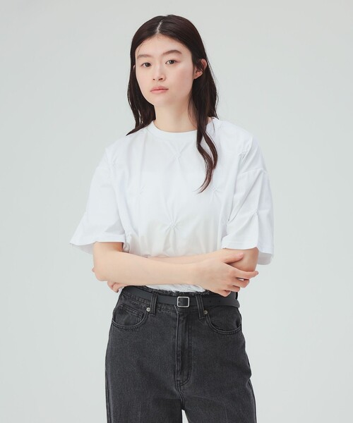 BEAMS HEART(ビームスハート)の「ピン刺繍 Tシャツ(Tシャツ/カットソー・レディース・ブラック/オフホワイト/レッド・FREE)」の20枚目の写真