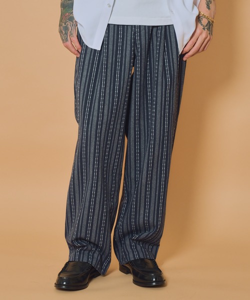 Subciety(サブサエティ)の「Jacquard stripe slacks(スラックス・メンズ・ブラック/ネイビー/ベージュ・SMALL/MEDIUM/LARGE/X-LARGE)」の3枚目の写真