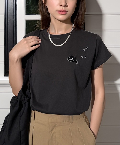 Candlestick(キャンドルスティック)の「フットスタンプネコ刺繍 コンパクトTシャツ(Tシャツ/カットソー・レディース・ホワイト/ブラック/スミクロ・FREE)」の11枚目の写真