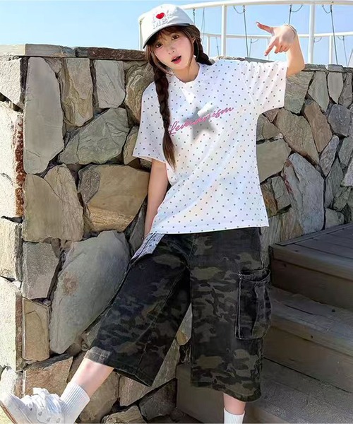 AsheKsha(アシクシャ)の「キュートでクールなドット柄のルーズフィット半袖Tシャツ(Tシャツ/カットソー・レディース・ホワイト・M)」の7枚目の写真
