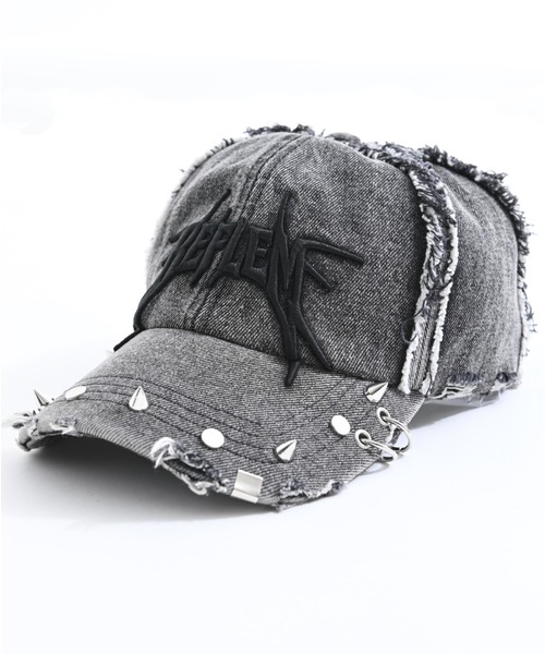 REFLEM(レフレム)の「『REFLEM/レフレム』スタッズ付きダメージデニムCAP(キャップ・レディース・グレー/ブラック・FREE)」の1枚目の写真