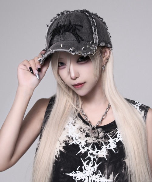REFLEM(レフレム)の「『REFLEM/レフレム』スタッズ付きダメージデニムCAP(キャップ・レディース・グレー/ブラック・FREE)」の11枚目の写真