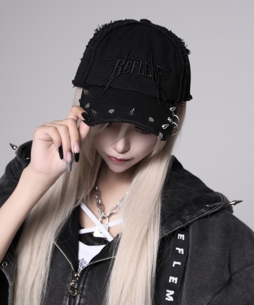 REFLEM(レフレム)の「『REFLEM/レフレム』スタッズ付きダメージデニムCAP(キャップ・レディース・グレー/ブラック・FREE)」の5枚目の写真