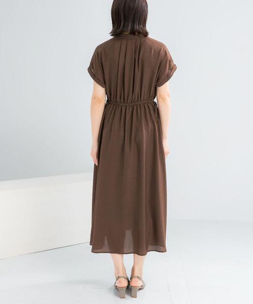 URBAN RESEARCH ROSSO WOMEN(アーバンリサーチ ロッソ)の「ウォッシャブルセミシアー2WAYネックワンピース(ワンピース・レディース・ブルー/ブラウン/ブラック・FREE)」の5枚目の写真